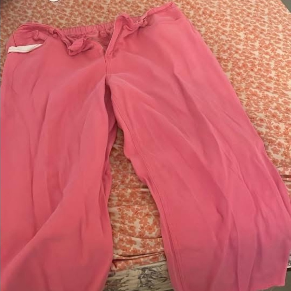 SHEIN Pink Women's Jeans